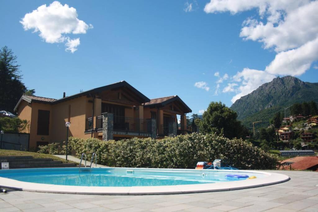 Piscina E Vistalago Crocemenaggio Cir 013145-00318 Экстерьер фото